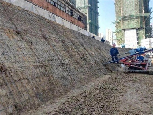 金堂建筑边坡支护