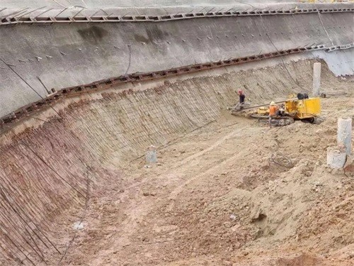 金堂基坑边坡加固