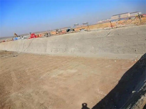 金堂高铁桩基础建设